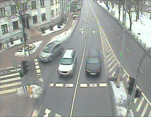 Obraz z kamery online z ulicy Legionowej przy zjeździe na Sienkiewicza w Białymstoku
